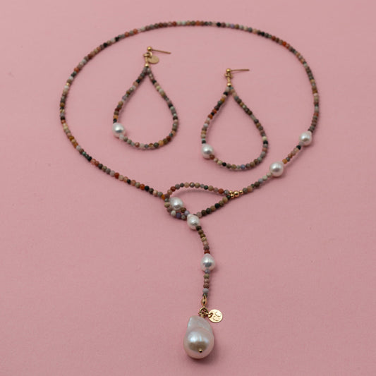 Alasie Nyaklánc és Fülbevaló Szett