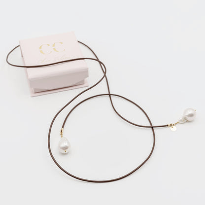 Duchesse Bőr Lariat Nyaklánc 