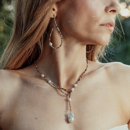 Alasie Nyaklánc és Fülbevaló Szett