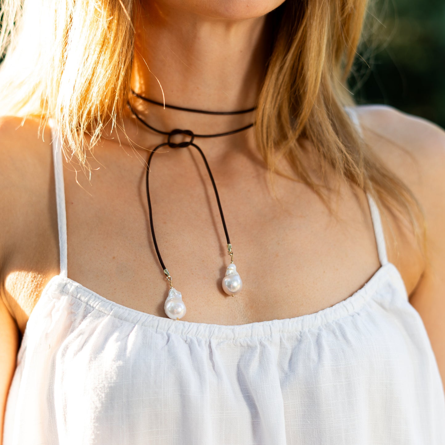 Duchesse Bőr Lariat Nyaklánc 